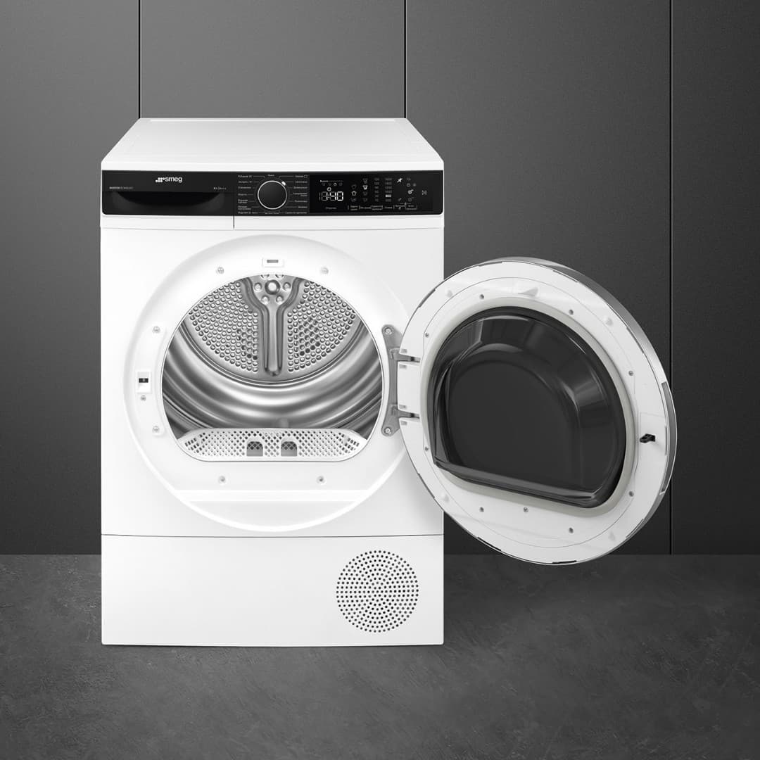 Отдельностоящая сушильная машина Smeg DT393RU