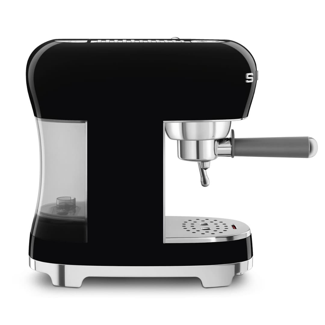 Отдельностоящая кофемашина Smeg ECF02BLEU