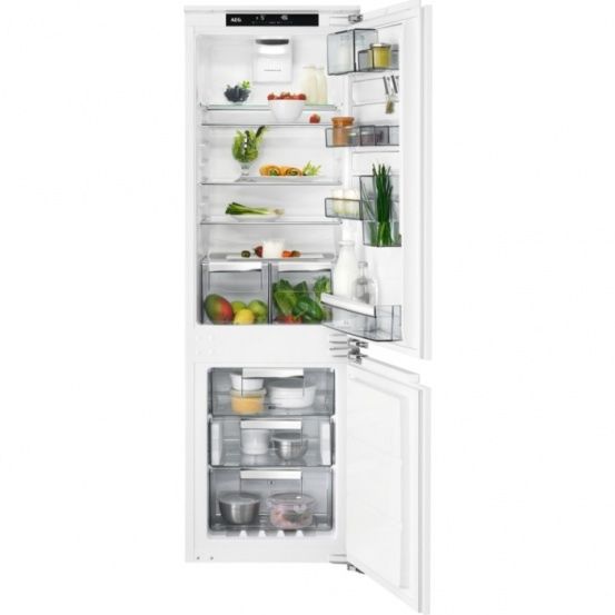 Двухкамерные встраиваемые холодильники AEG